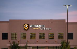 Amazon layoffs, Amazon fulfilment centre