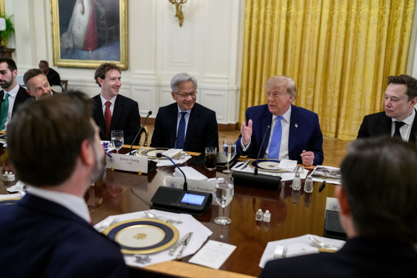 Donald Trump with Elon Musk, Mark Zuckerberg and others