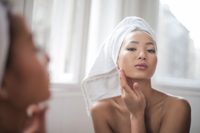 TikTok glass skin skincare warning