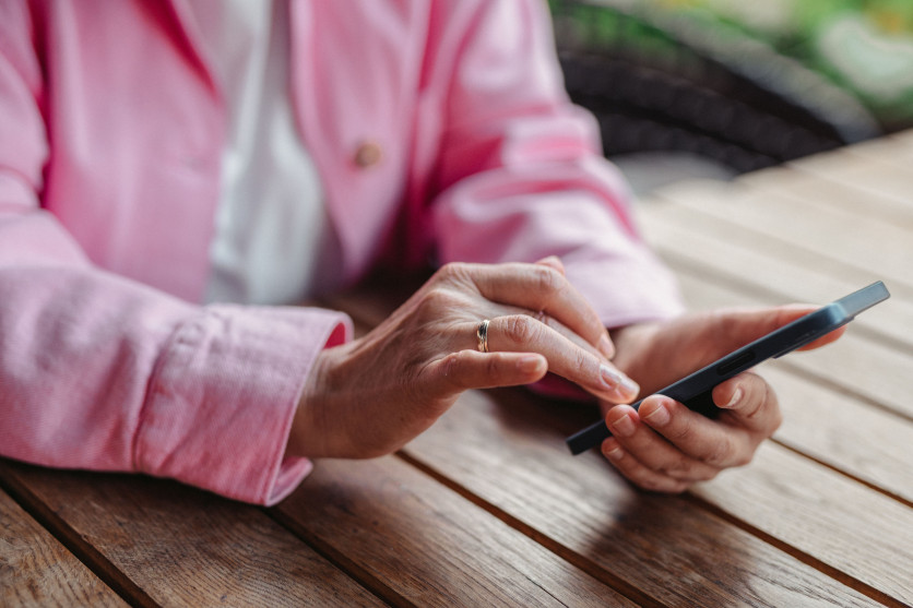 Online Romance Scam Victim