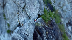 AI hiking rescue on Crown Mountain Widowmaker route