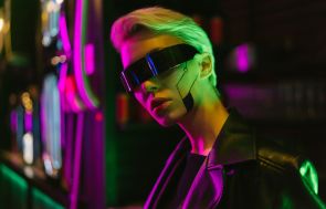 AI-enabled smart glasses
