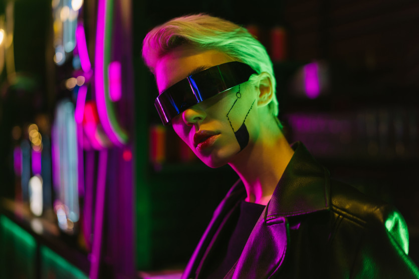 AI-enabled smart glasses