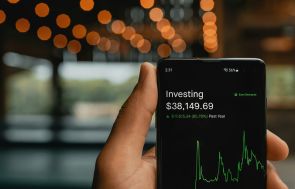 Stock charts on a phone