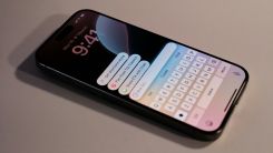 Phone on-screen keyboard on iPhone