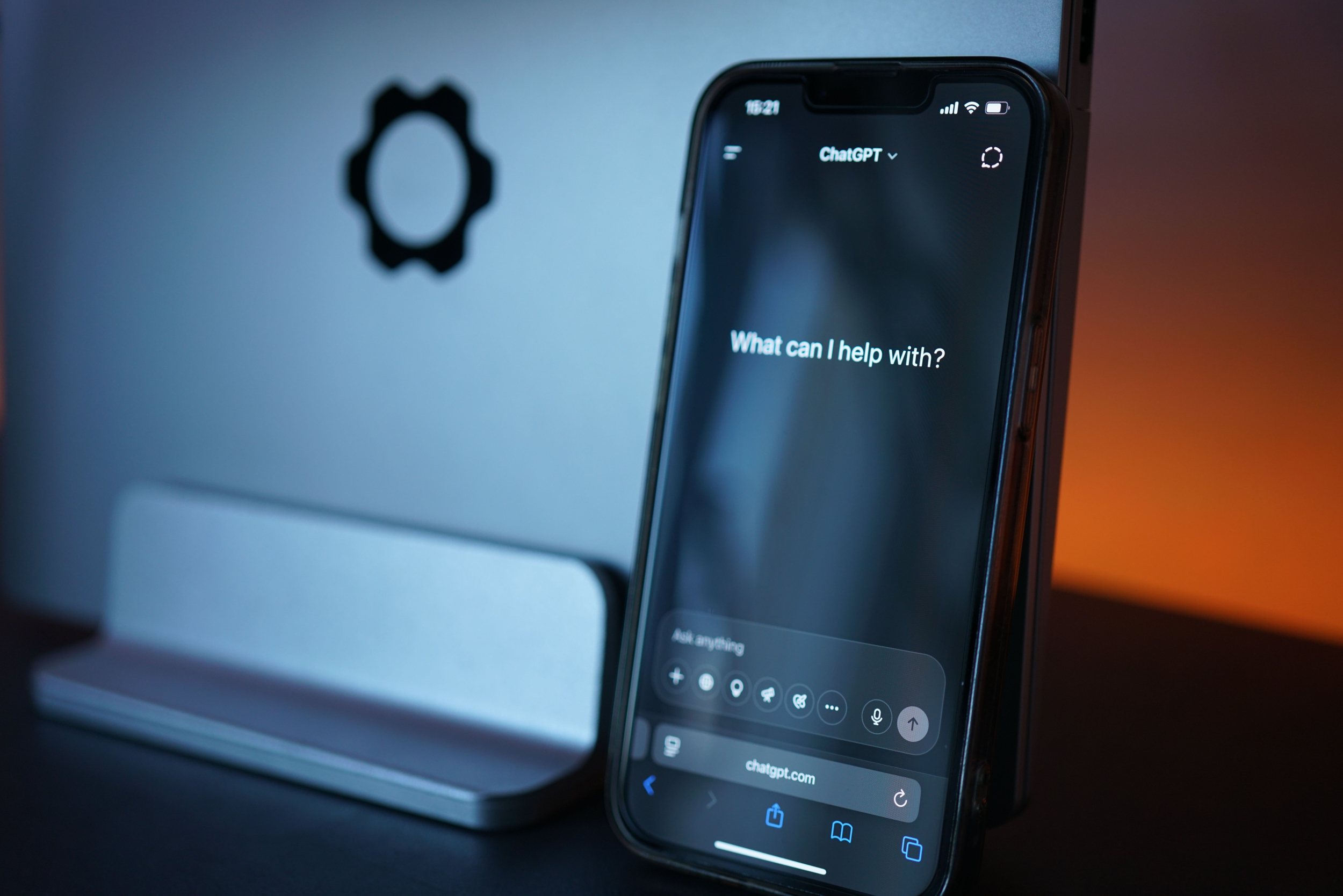 AI Chatbots Fell Short in 86% of Technology-Abuse Advice Tests, Study Finds