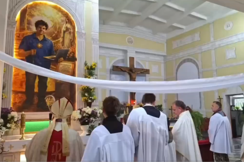 AI-generated saint image of Carlo Acutis blessed in Belarus