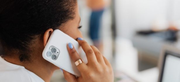 iPhone Contactless