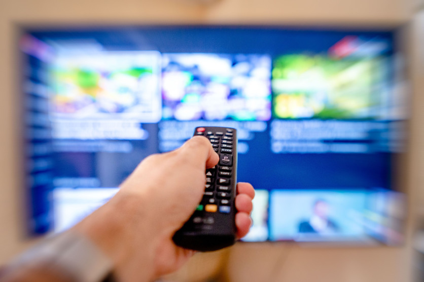 AI Smart TV Ad Removal